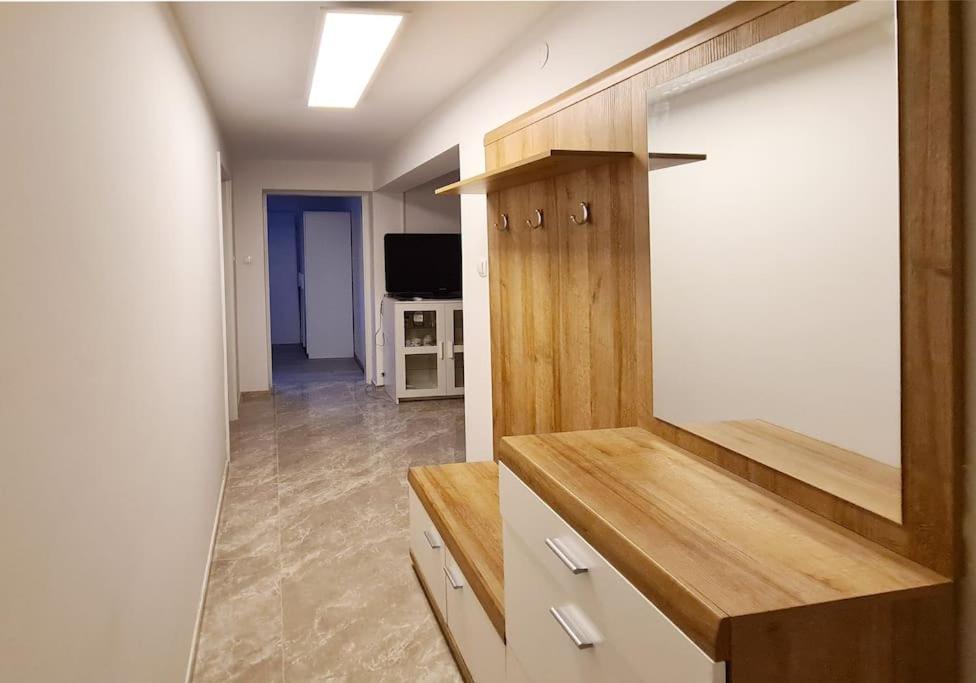 Hisa Idej Apartment Sezana Ngoại thất bức ảnh